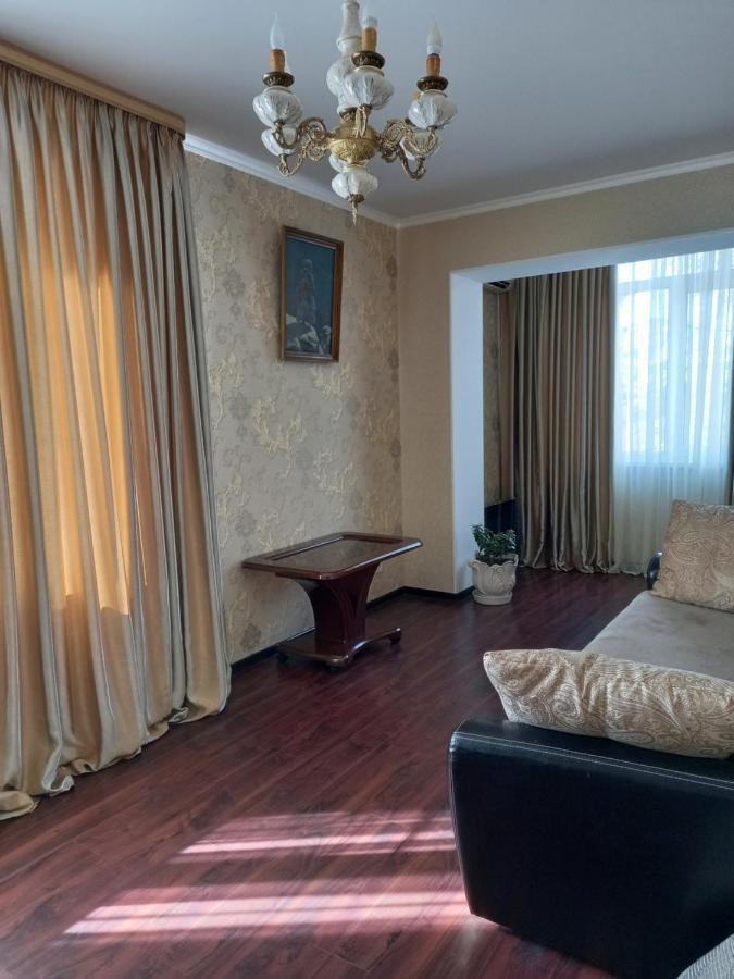 Квартира Марина Apartamento Pizunda Exterior foto
